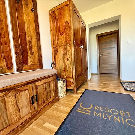 Vysoke Tatry - Isc Resort House For 13 People With 6 Extra Bed Poprad Bagian luar foto